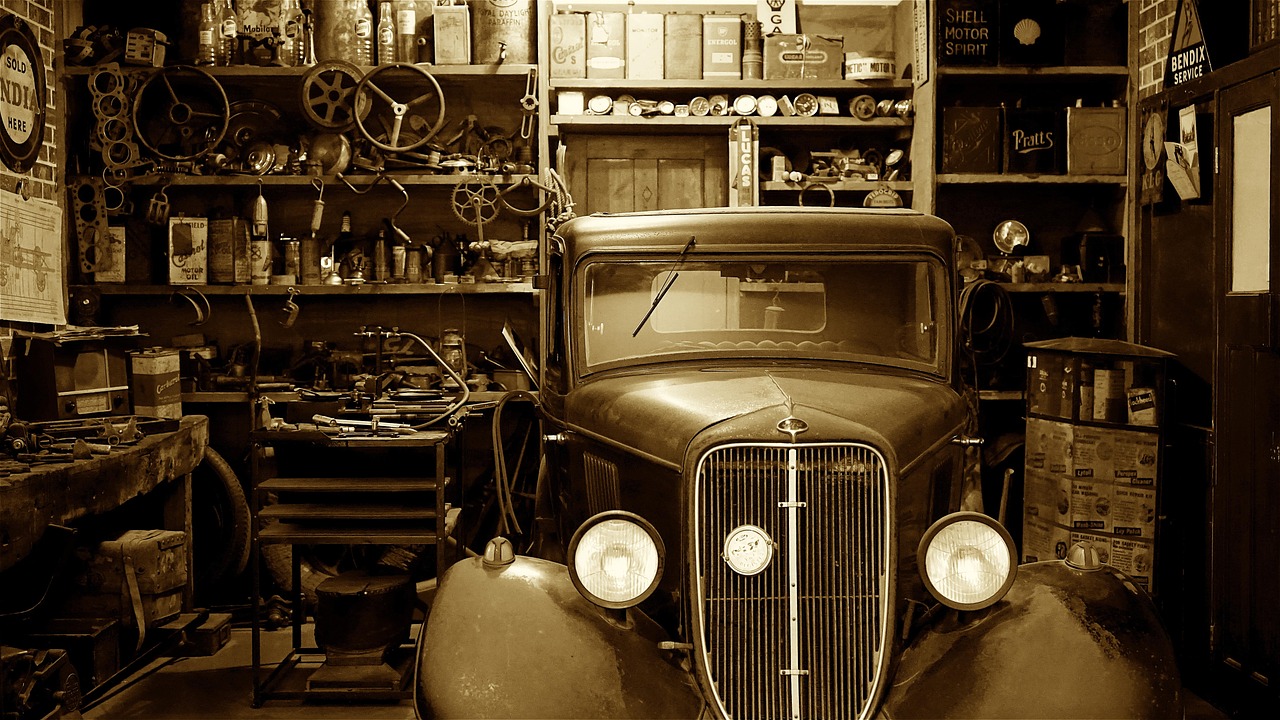 pdr tools performing dent repair
